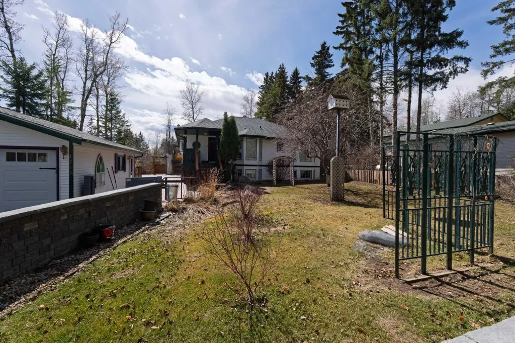 1313 Balm Road Sunbreaker Cove AB T0C 0J0