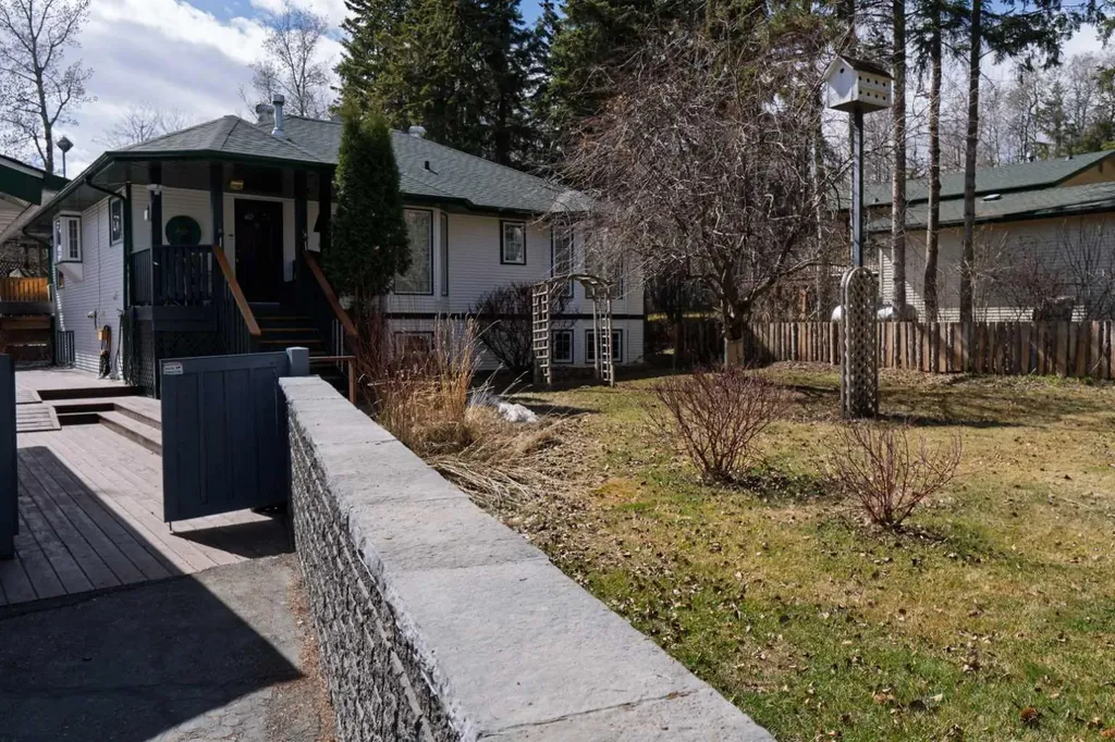 1313 Balm Road Sunbreaker Cove AB T0C 0J0