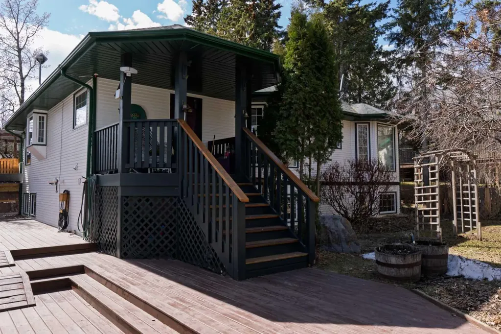 1313 Balm Road Sunbreaker Cove AB T0C 0J0
