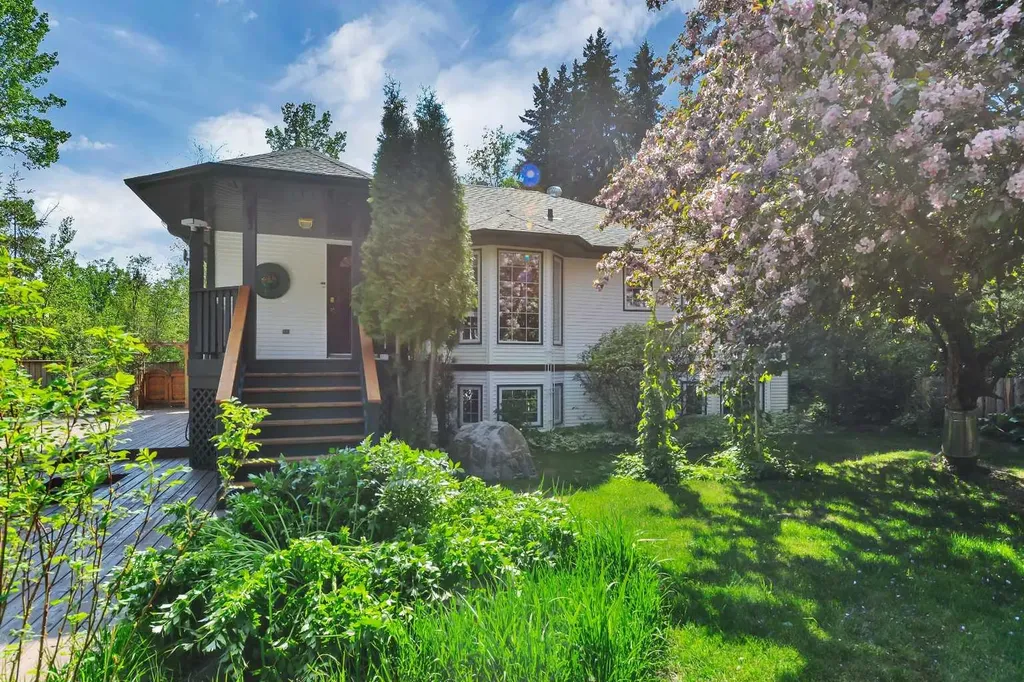 1313 Balm Road Sunbreaker Cove AB T0C 0J0