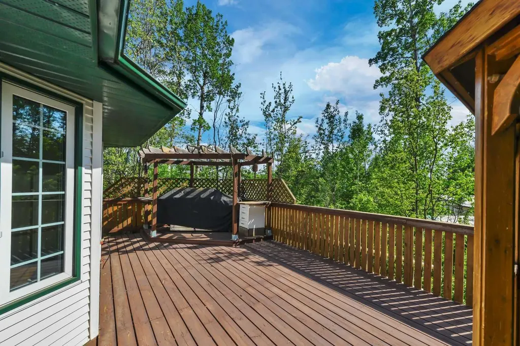 1313 Balm Road Sunbreaker Cove AB T0C 0J0