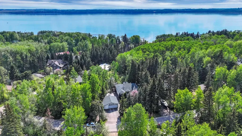 1313 Balm Road Sunbreaker Cove AB T0C 0J0