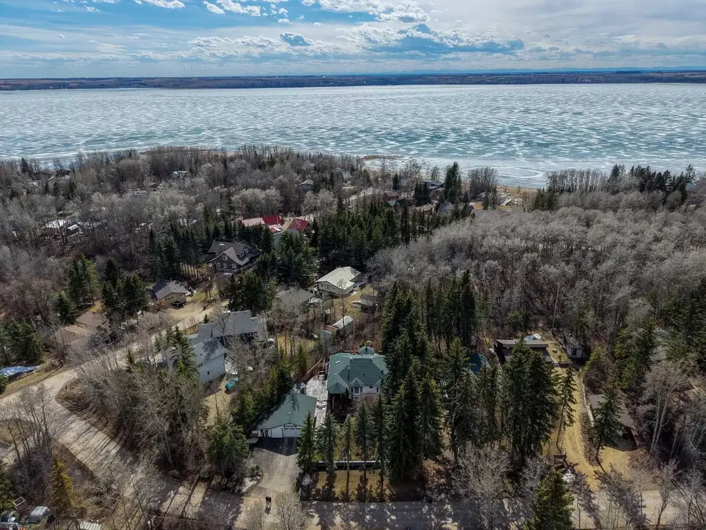 1313 Balm Road Sunbreaker Cove AB T0C 0J0
