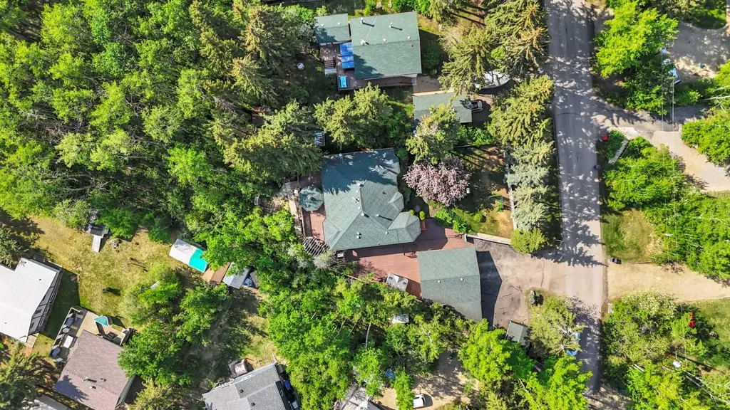1313 Balm Road Sunbreaker Cove AB T0C 0J0