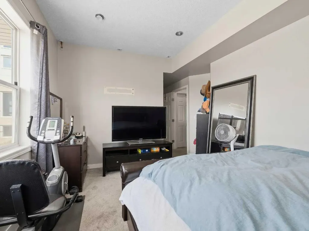 6550 Old Banff Coach Road SW Calgary AB T3H 4J4