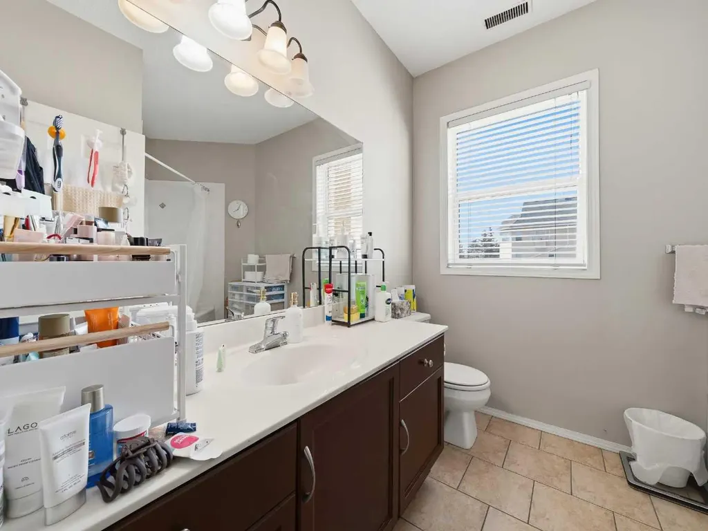 6550 Old Banff Coach Road SW Calgary AB T3H 4J4