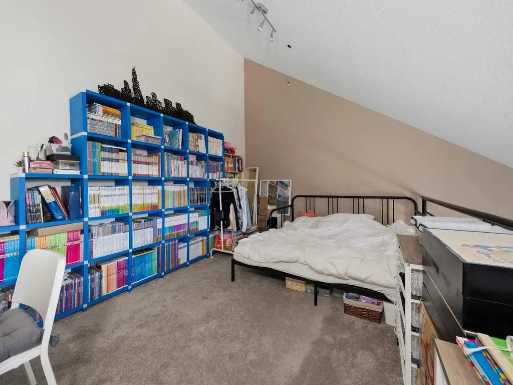 6550 Old Banff Coach Road SW Calgary AB T3H 4J4