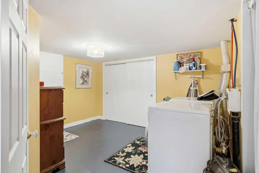 5810 Patina Drive SW Calgary AB T3H 2Y6