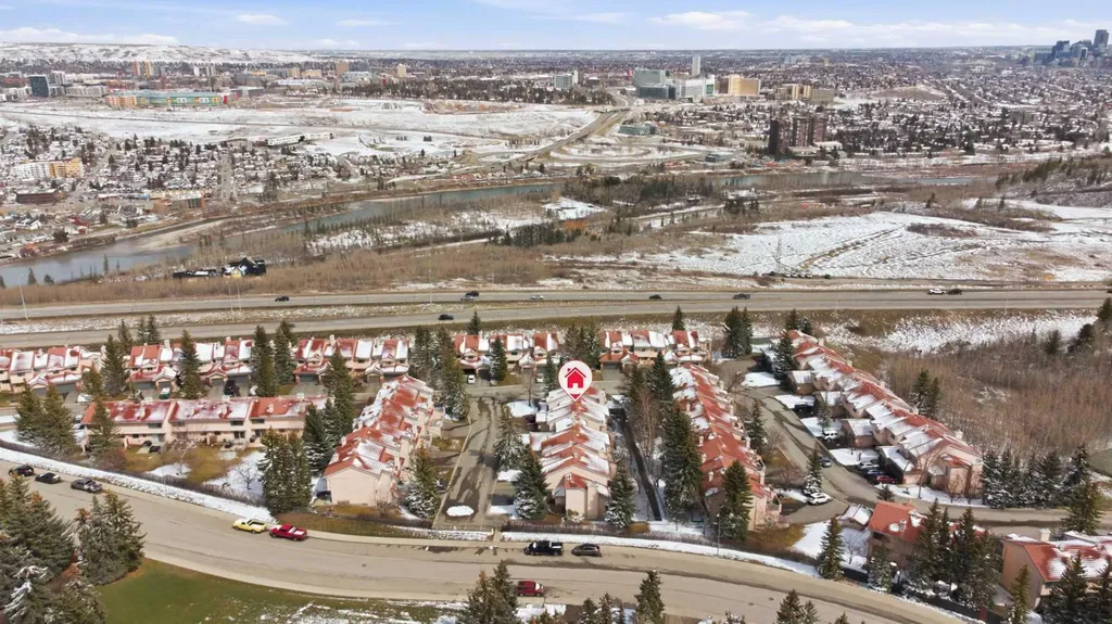 5810 Patina Drive SW Calgary AB T3H 2Y6