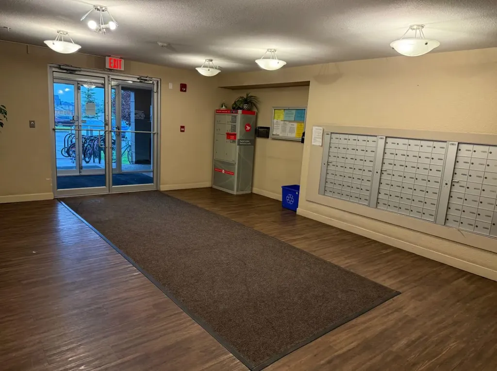7210 80 Avenue NE Calgary AB T3J0N7