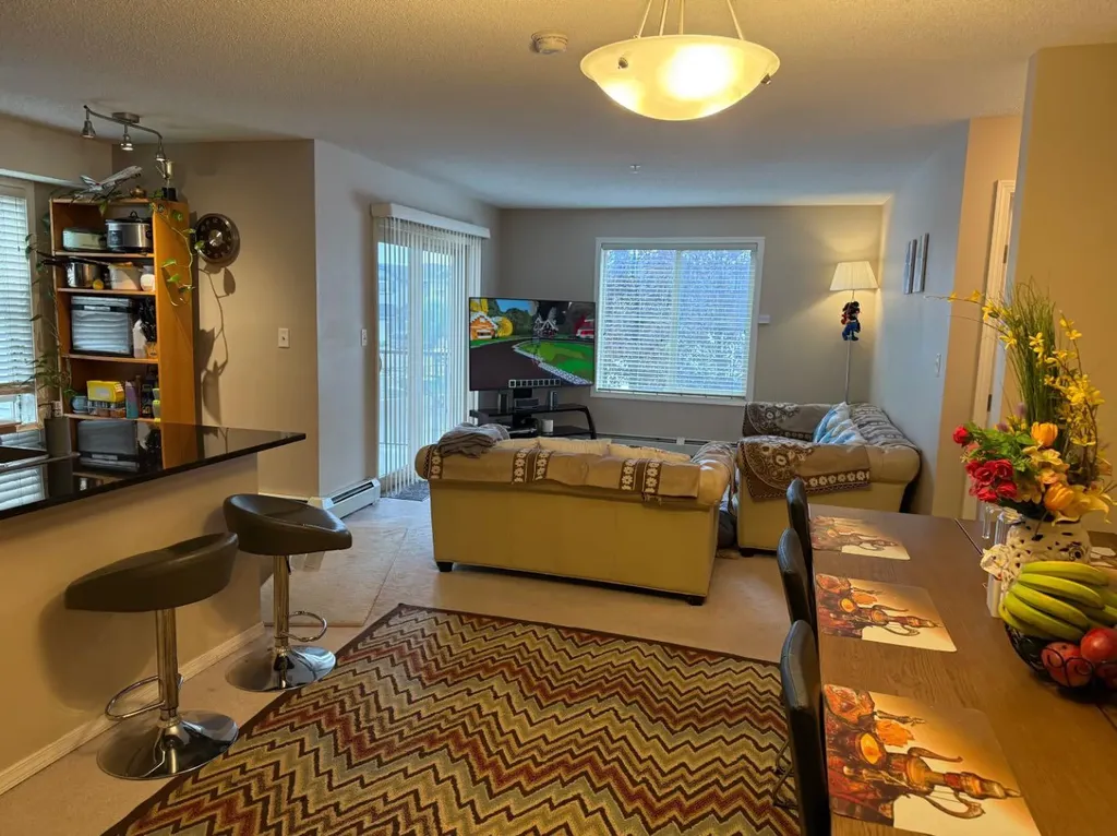 7210 80 Avenue NE Calgary AB T3J0N7