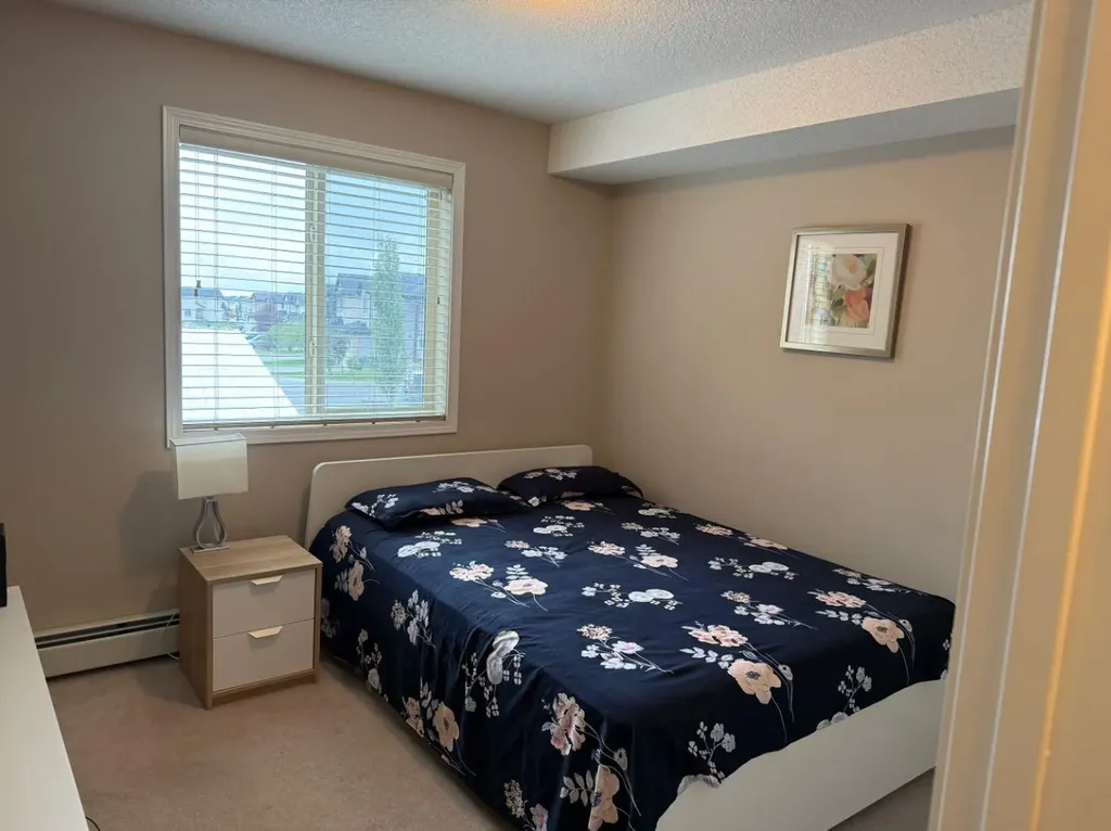 7210 80 Avenue NE Calgary AB T3J0N7