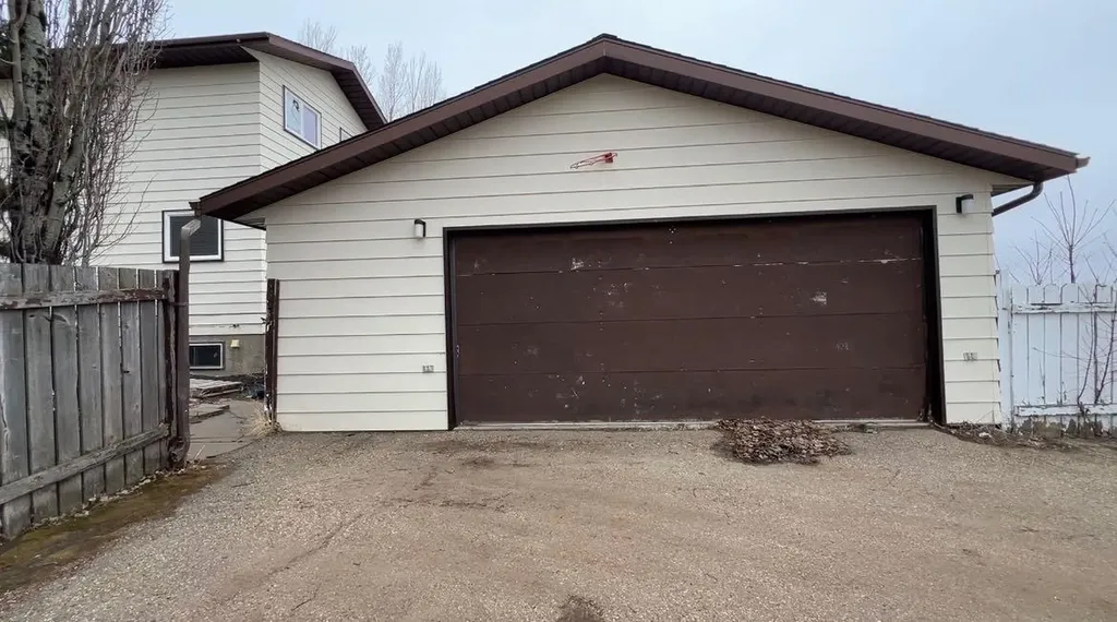 177 Shacker Crescent Hanna AB T0J 1P0