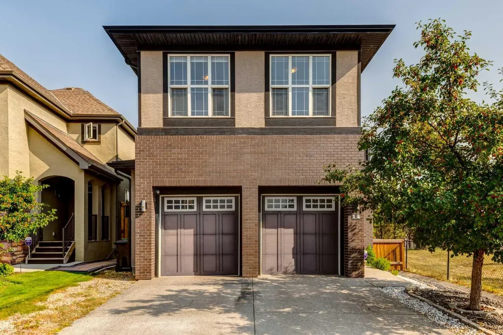 14 Marquis Heights SE Calgary AB T3M1X6