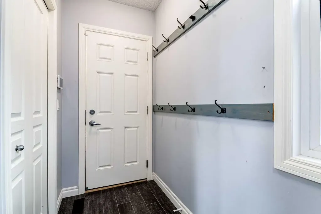 14 Marquis Heights SE Calgary AB T3M1X6