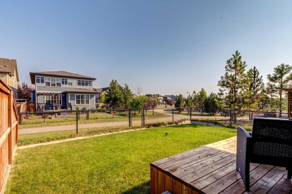 14 Marquis Heights SE Calgary AB T3M1X6