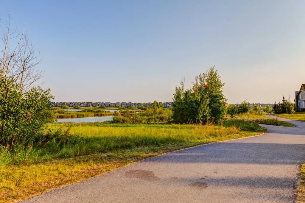 14 Marquis Heights SE Calgary AB T3M1X6