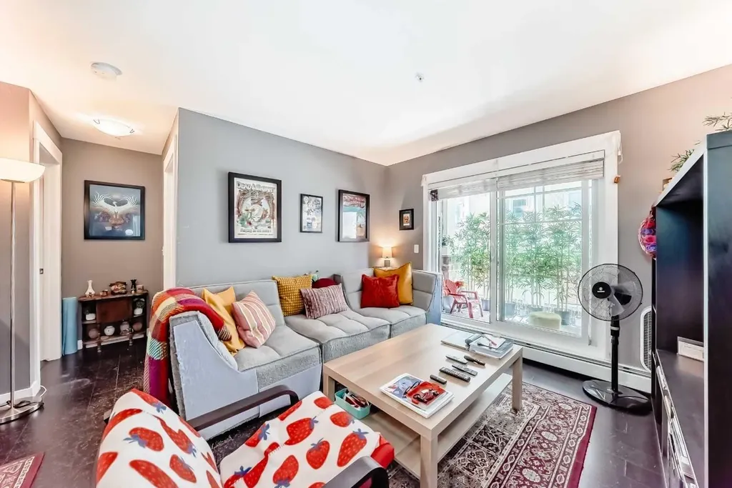 11 Mahogany Row SE Calgary AB T3M 2L6