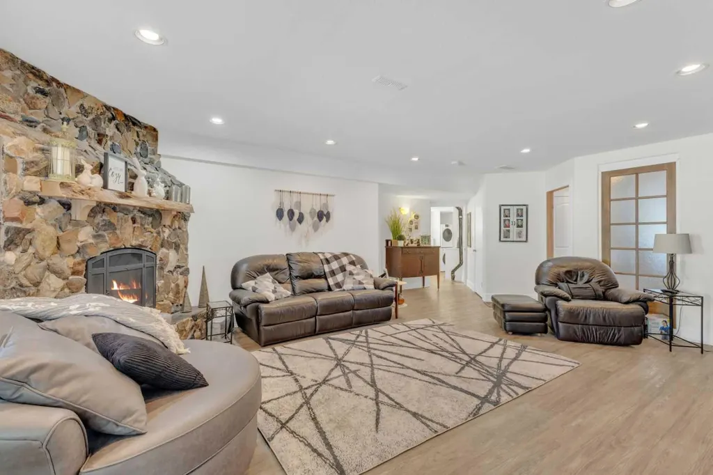 120 Devilder Avenue Trochu AB T0M2C0