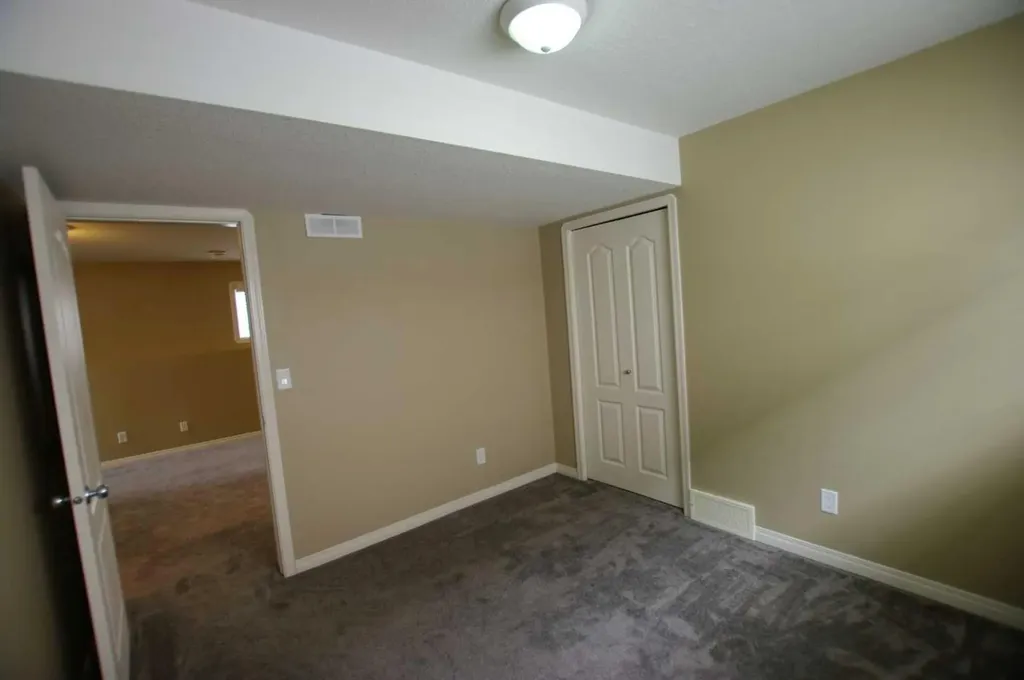 10660 125 Avenue Grande Prairie AB T8V 8K8