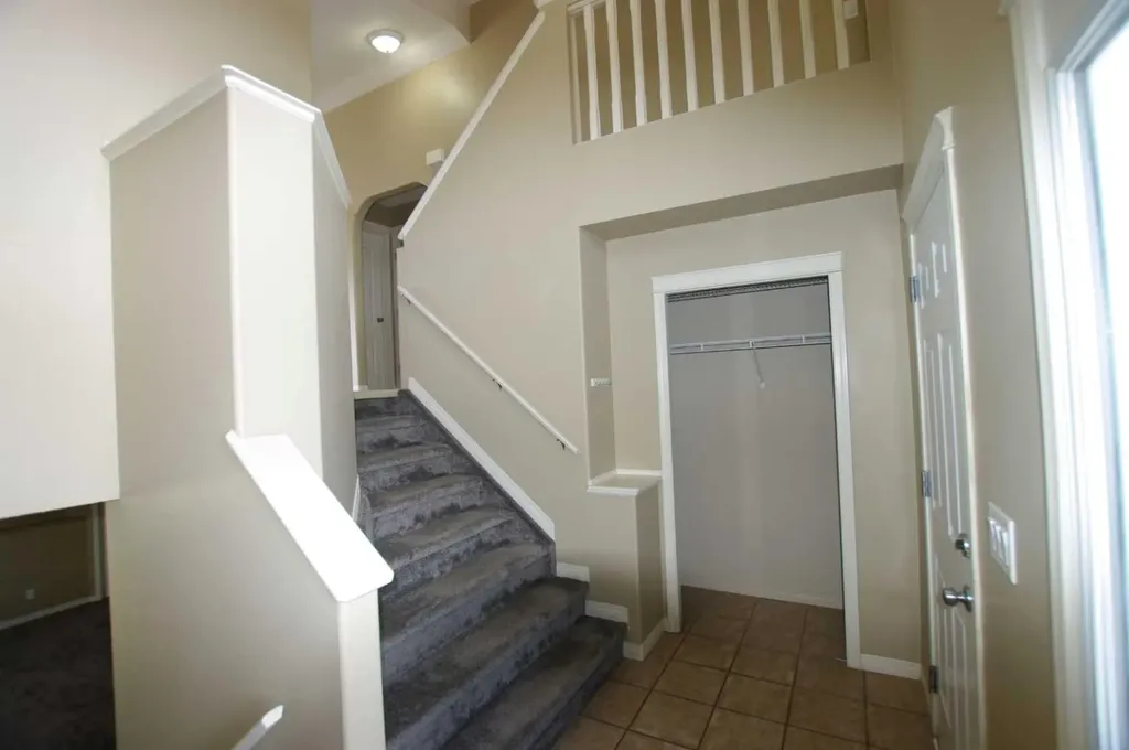 10660 125 Avenue Grande Prairie AB T8V 8K8