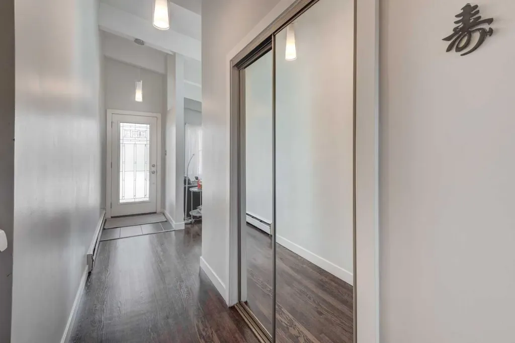 92 Chinook Drive SW Calgary AB T2V 2P9