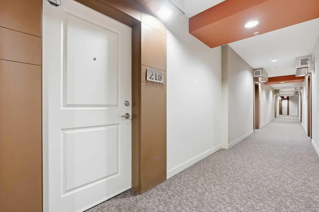 2727 28 Avenue SE Calgary AB T2B 0L4