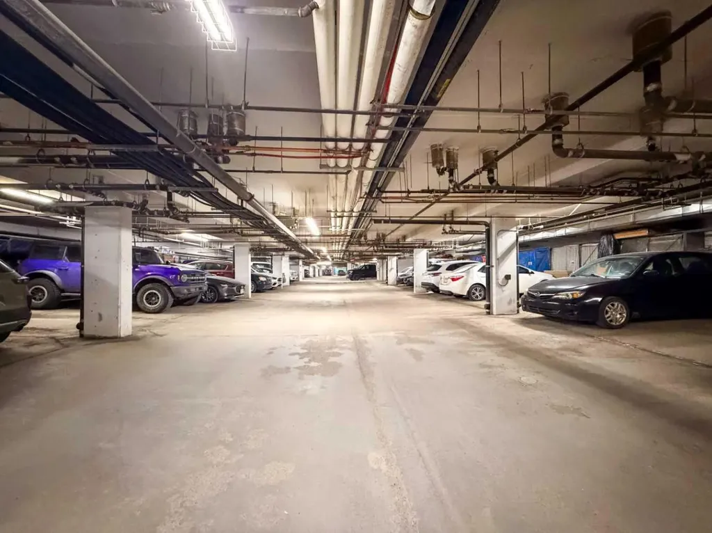2727 28 Avenue SE Calgary AB T2B 0L4