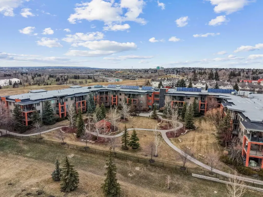 2727 28 Avenue SE Calgary AB T2B 0L4