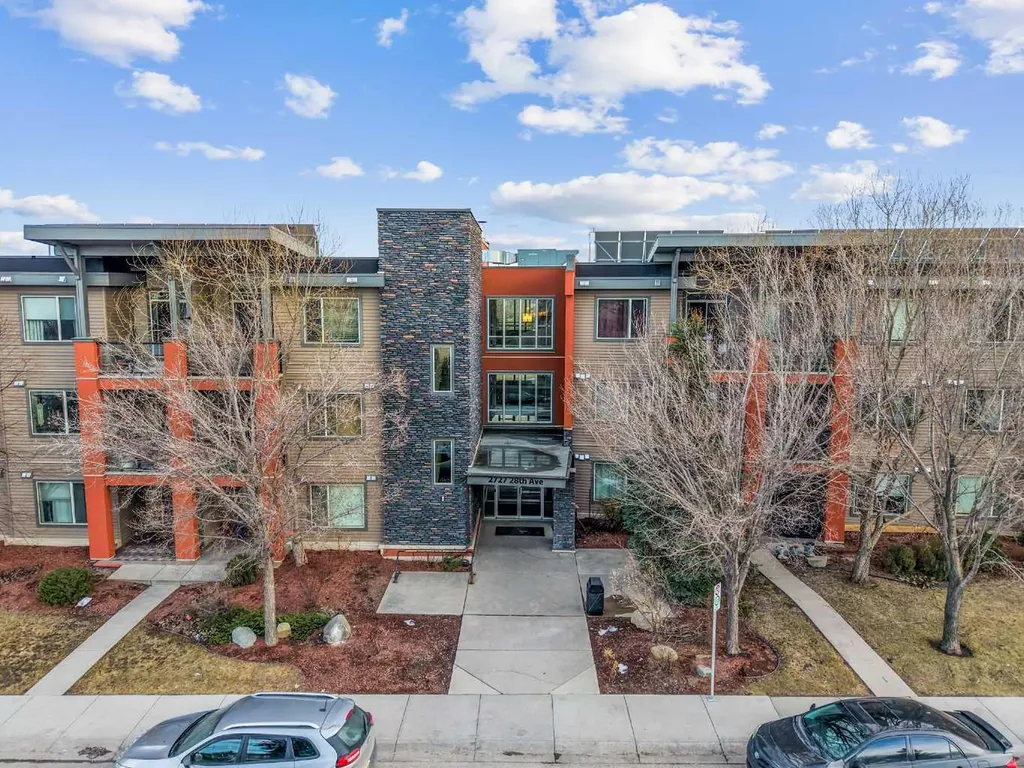 2727 28 Avenue SE Calgary AB T2B 0L4