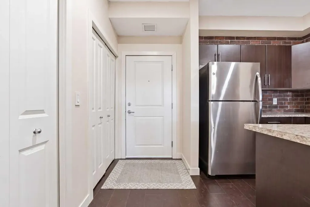 2727 28 Avenue SE Calgary AB T2B 0L4