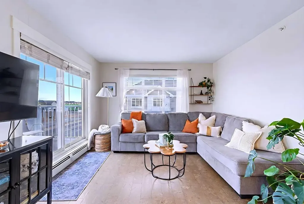 155 Skyview Ranch Way NE Calgary AB T3N 0L4