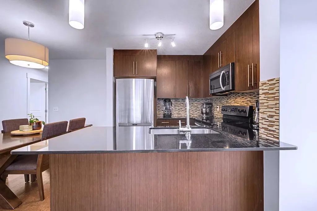 155 Skyview Ranch Way NE Calgary AB T3N 0L4