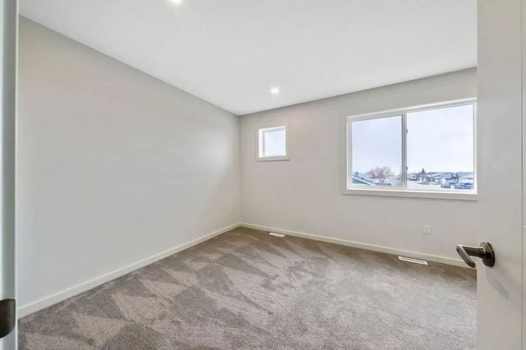401 Strathcona Circle Strathmore AB T1P 0B1