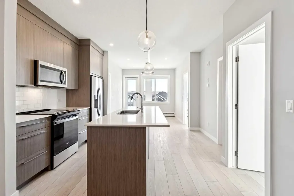 111 Wolf Creek Drive SE Calgary AB T2X 5X2