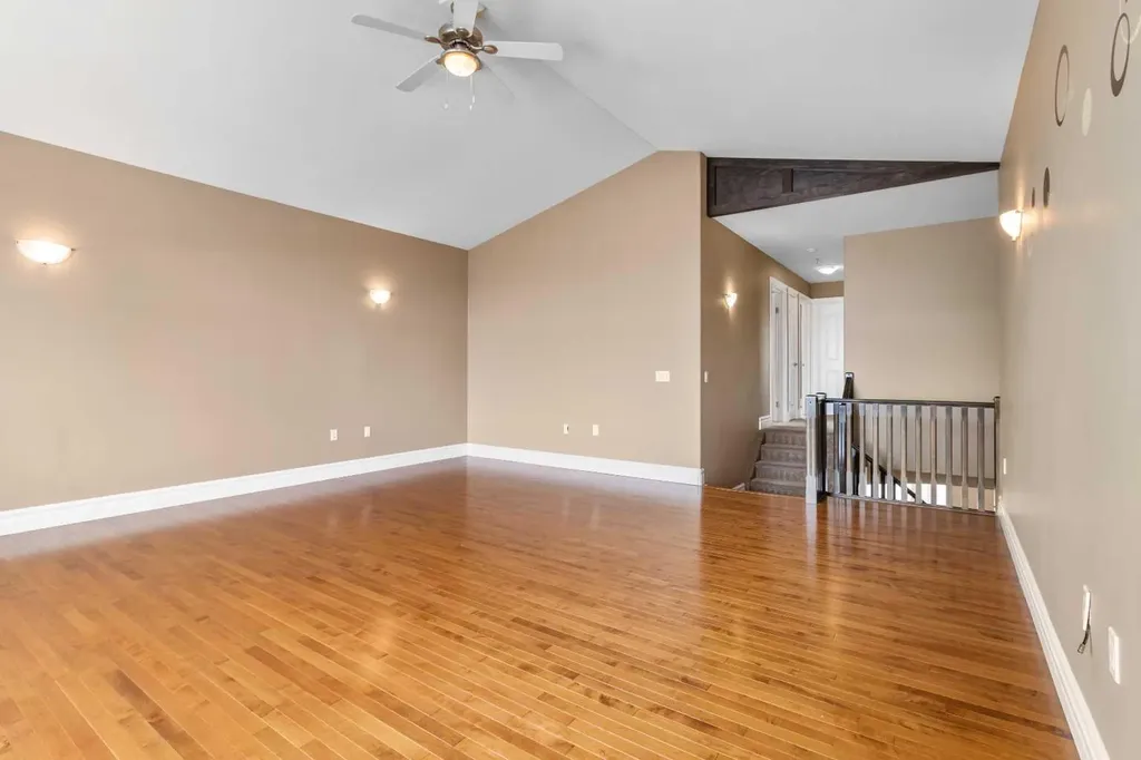 1235 21 Street Bowden AB T0M0K0