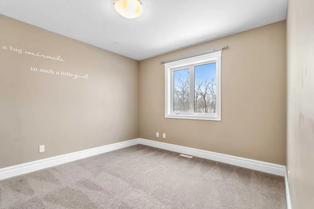1235 21 Street Bowden AB T0M0K0