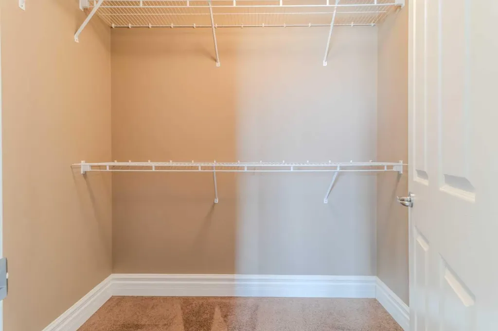 1235 21 Street Bowden AB T0M0K0
