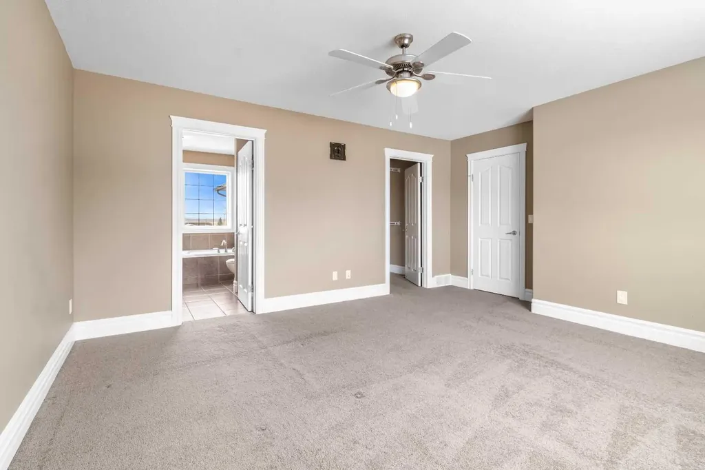 1235 21 Street Bowden AB T0M0K0
