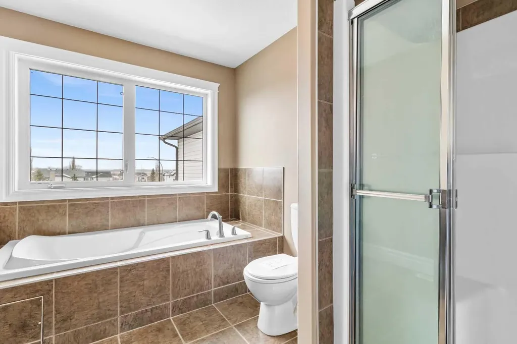 1235 21 Street Bowden AB T0M0K0