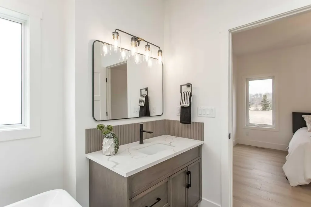 38452 Range Road 284 Rural Red Deer County AB T4S 2B7