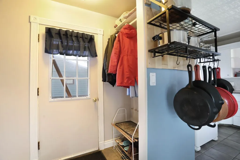 215 1 Street E Duchess AB T0J 0Z0