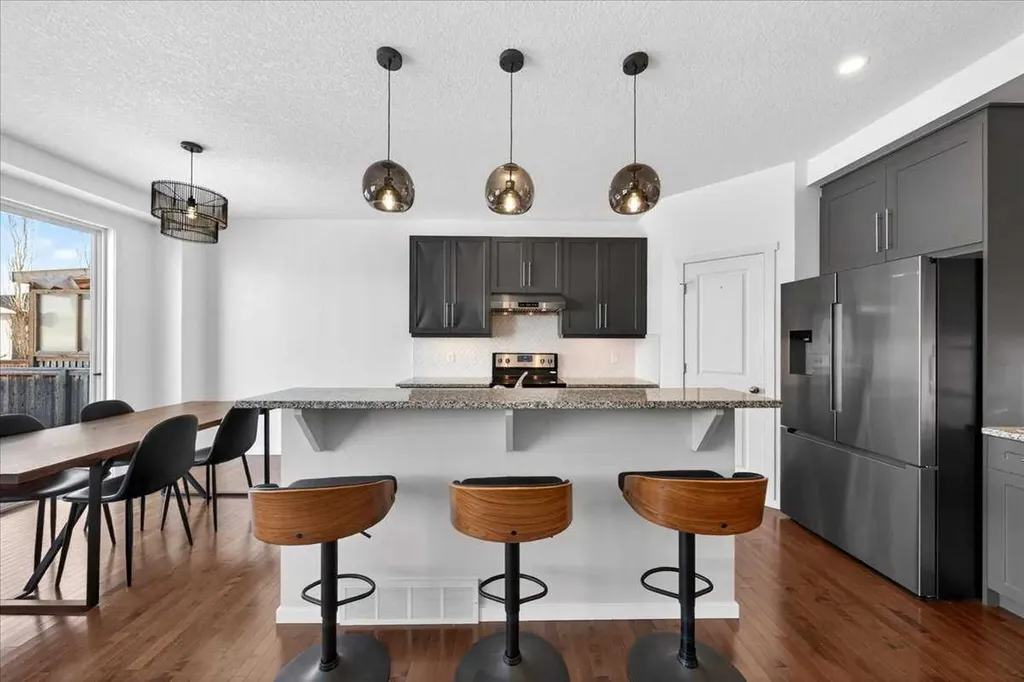 20 Nolancrest Green NW Calgary AB T3R0P8