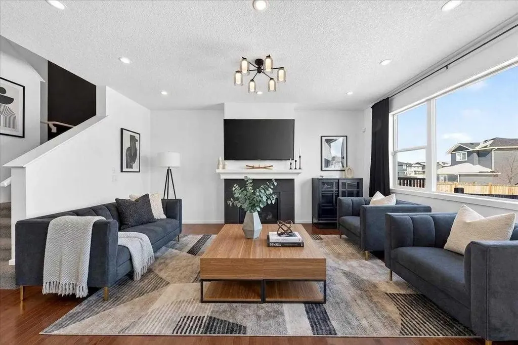 20 Nolancrest Green NW Calgary AB T3R0P8