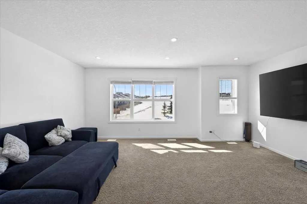 20 Nolancrest Green NW Calgary AB T3R0P8
