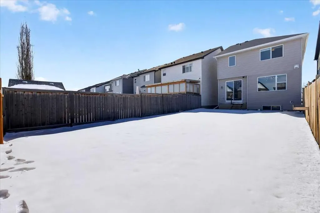 20 Nolancrest Green NW Calgary AB T3R0P8