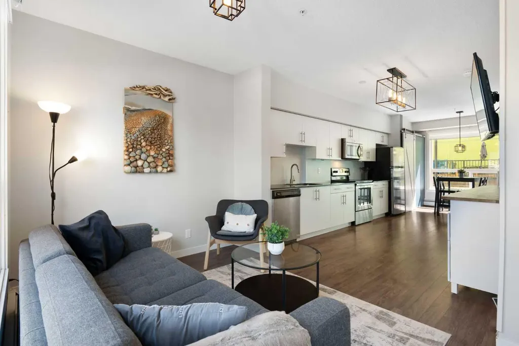 1740 9 Street NW Calgary AB T2M 4Z5
