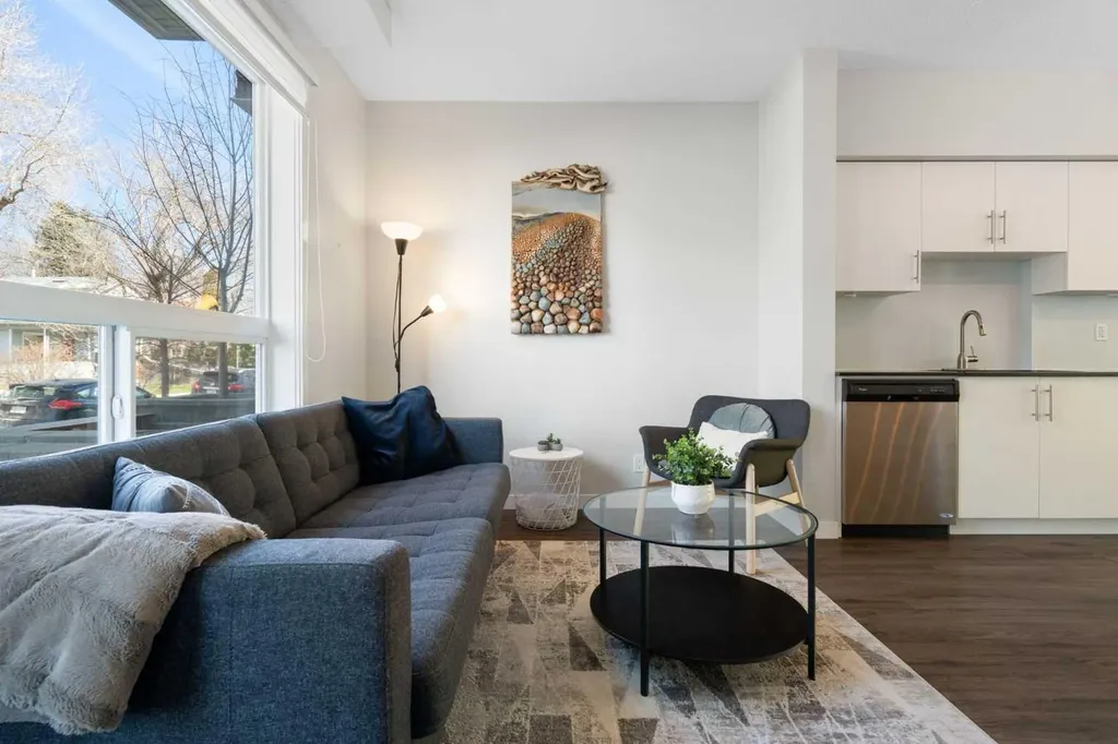 1740 9 Street NW Calgary AB T2M 4Z5