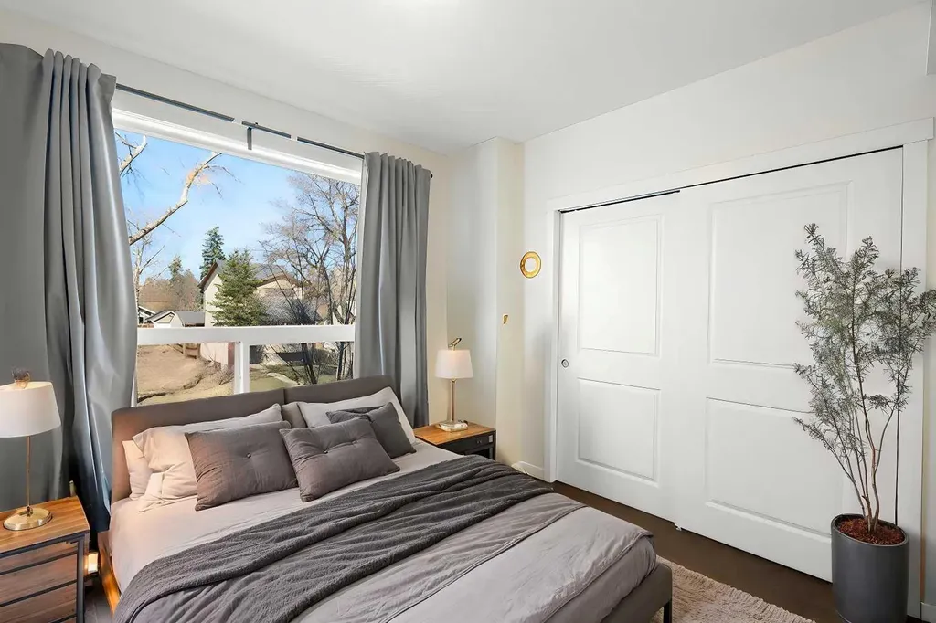 1740 9 Street NW Calgary AB T2M 4Z5
