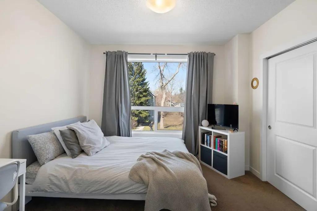 1740 9 Street NW Calgary AB T2M 4Z5